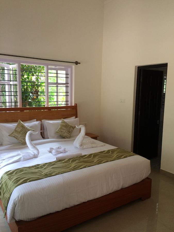 Leisure Vacations Whispering Woods Hotel Madikeri Esterno foto